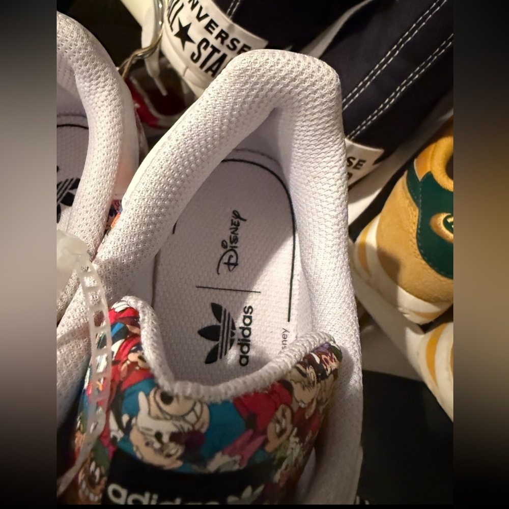 Disney X Superstar J 'Mickey And Friends'
Sneakers - Multicolor - Picture 6 of 7